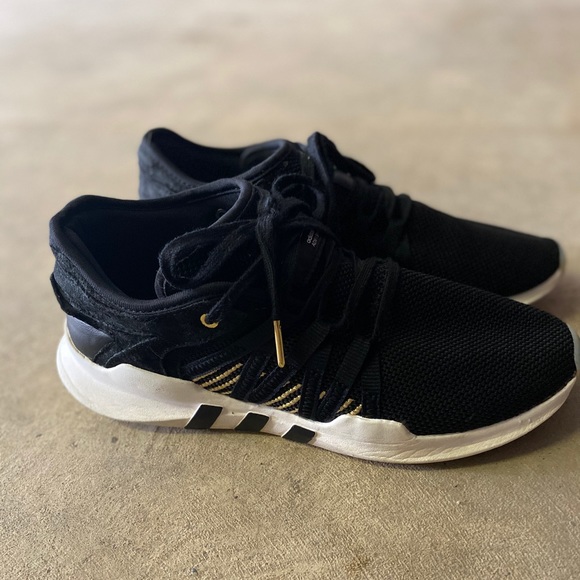 adidas Shoes - Adidas shoes